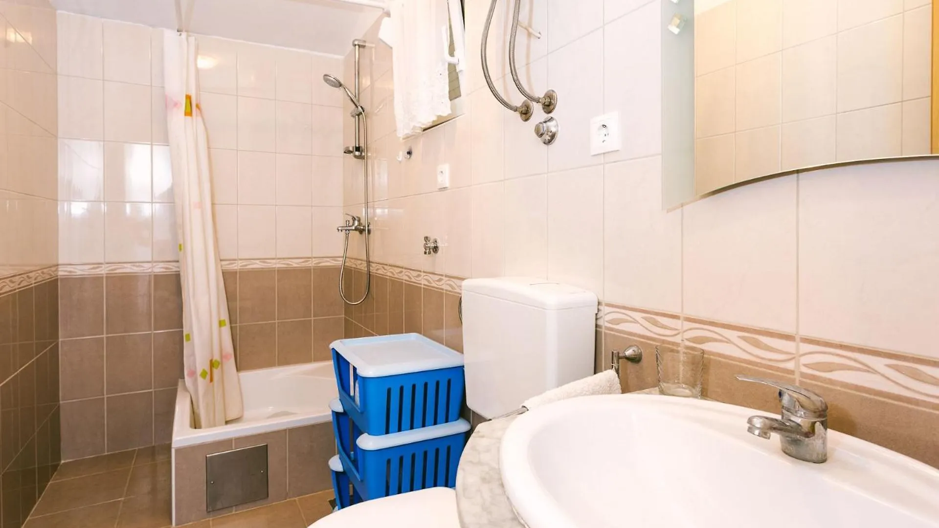 Apartments Ivica - 150M From Sea Trogir