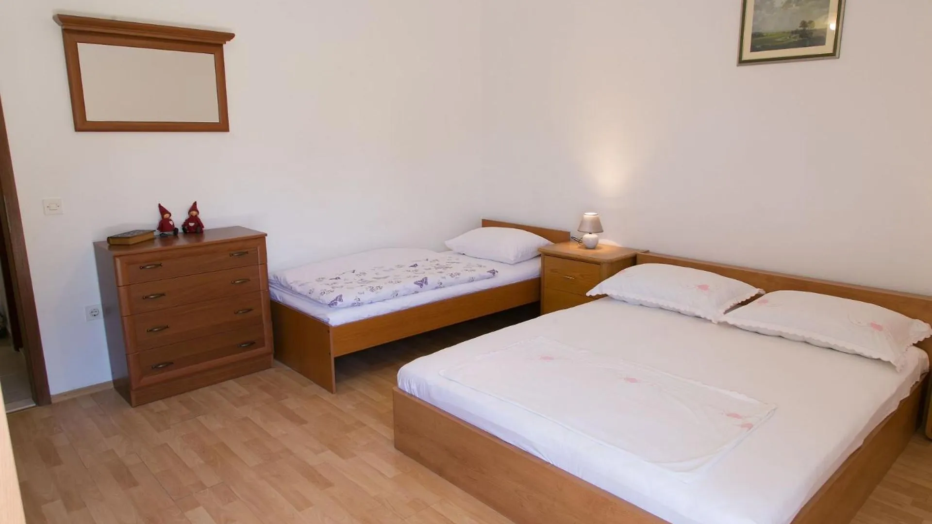 Apartments Ivica - 150M From Sea Trogir